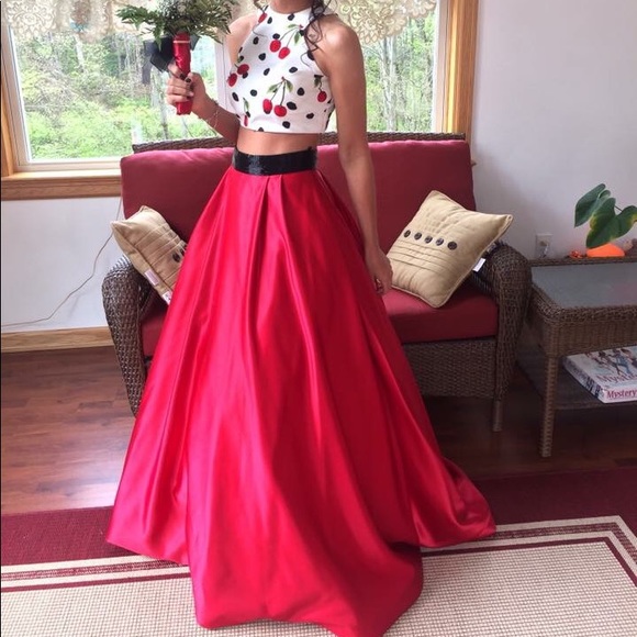 Sherri Hill Dresses & Skirts - Sherri Hill prom dress